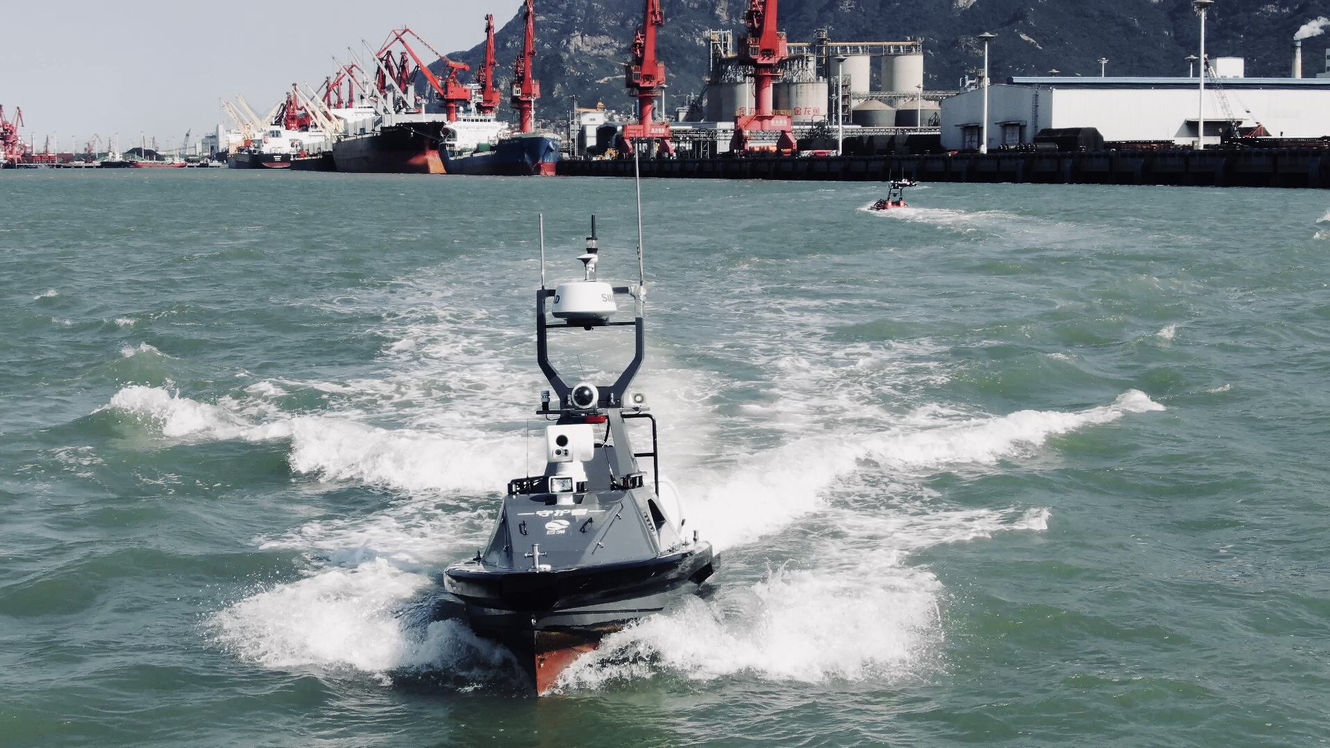 FH55-70型自由降落救生艇降放装置|上海亨远船舶设备有限公司|
